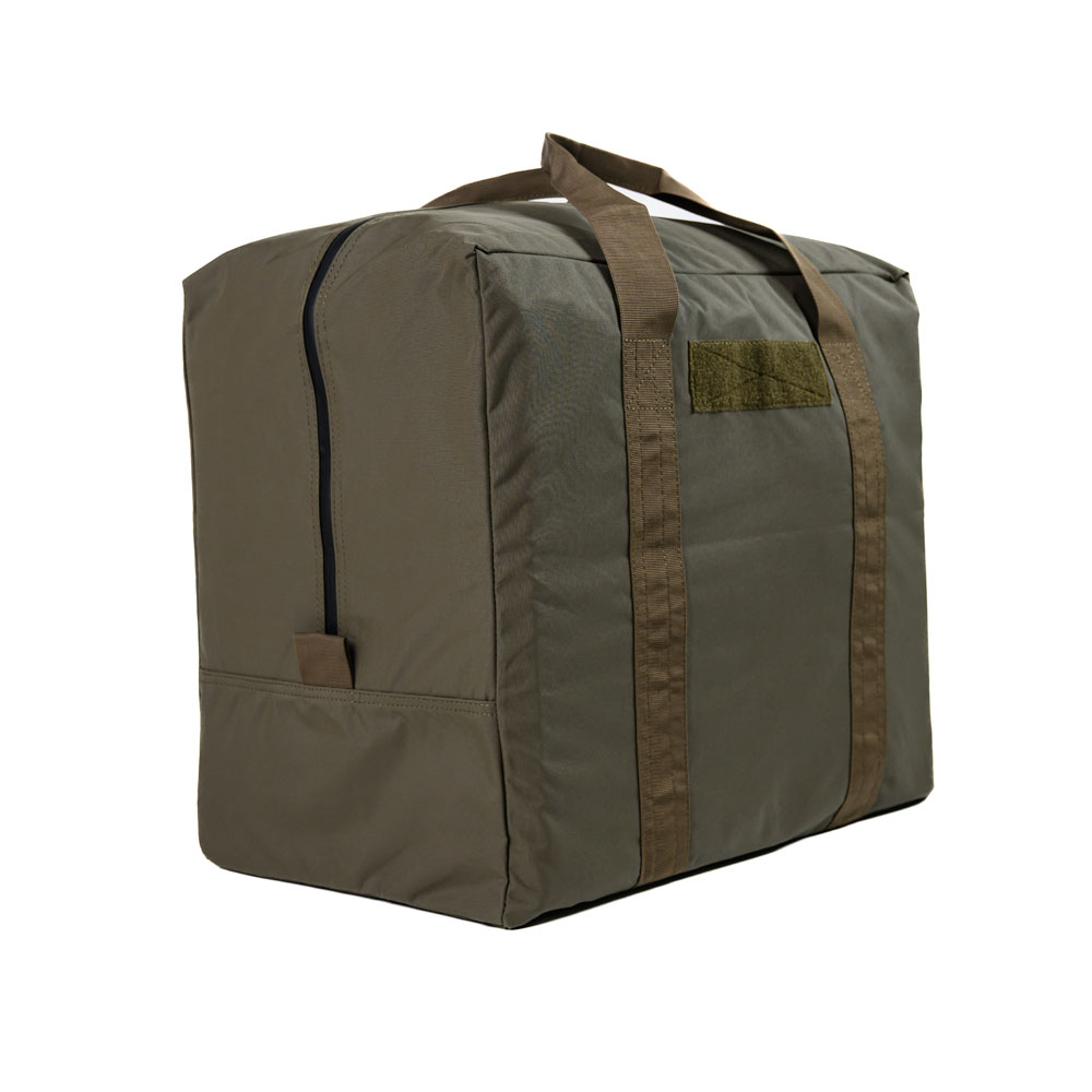 Olivgrüne Tasche für taktische Ausrüstung mit stabilen Tragegriffen und einem Klettverschluss, ideal für medizinische Notfallausrüstung.