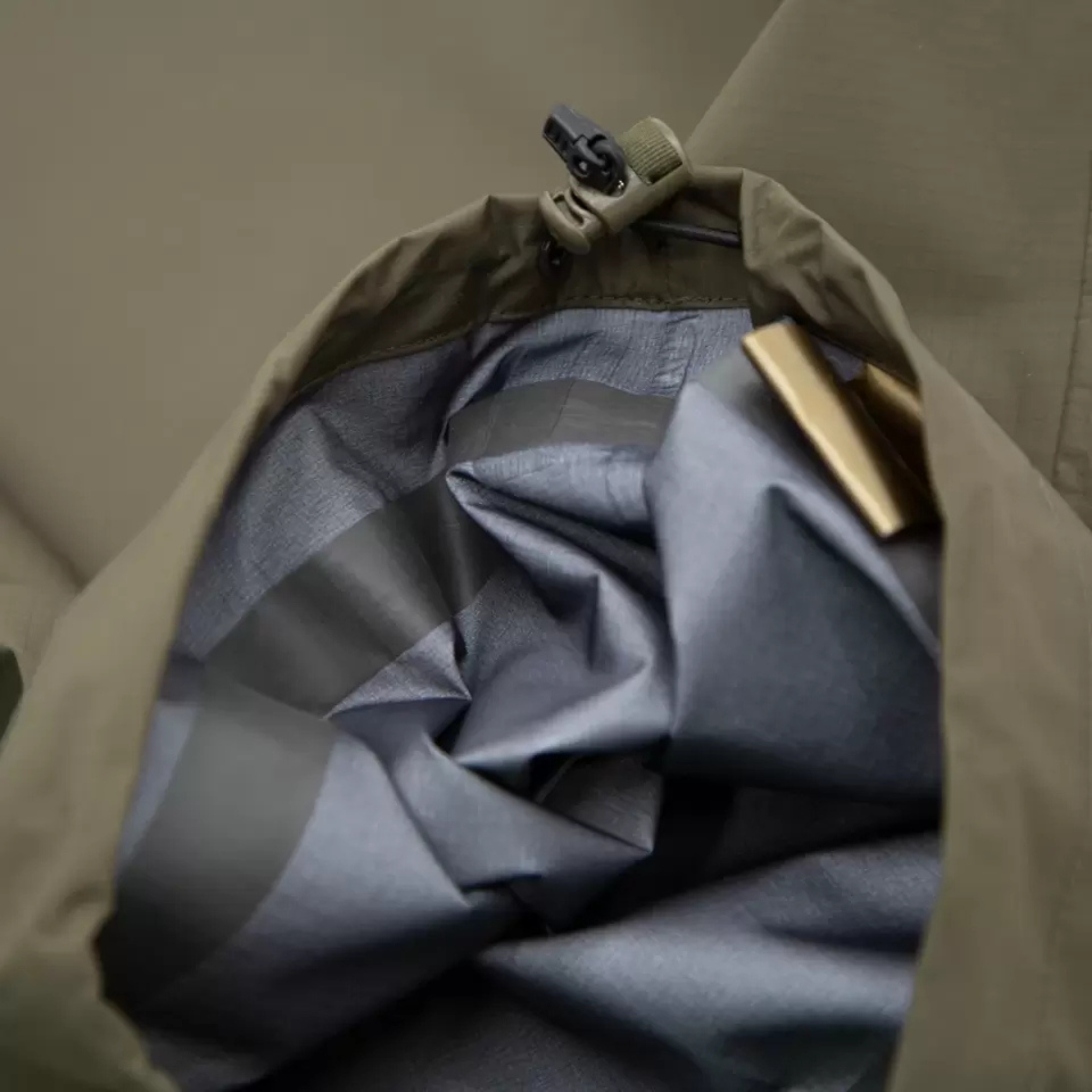 Carinthia® Survival Rainsuit Jacket | Regenjacke | Farbe: Oliv | Größe: unisize
