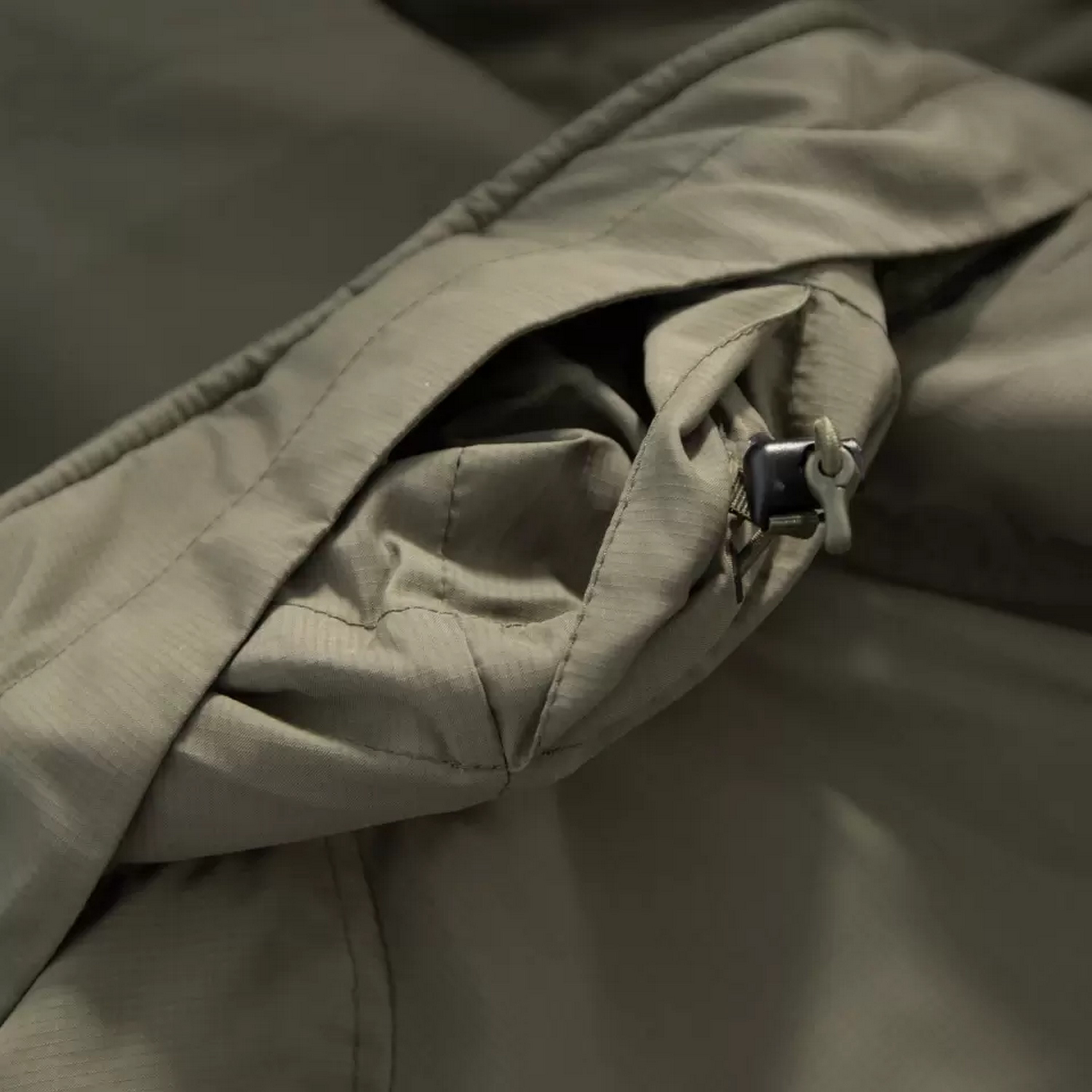 Carinthia® LIG 5.0 Jacket ultraleichte Isolationsjacke | Farbe: Oliv | Größe: M
