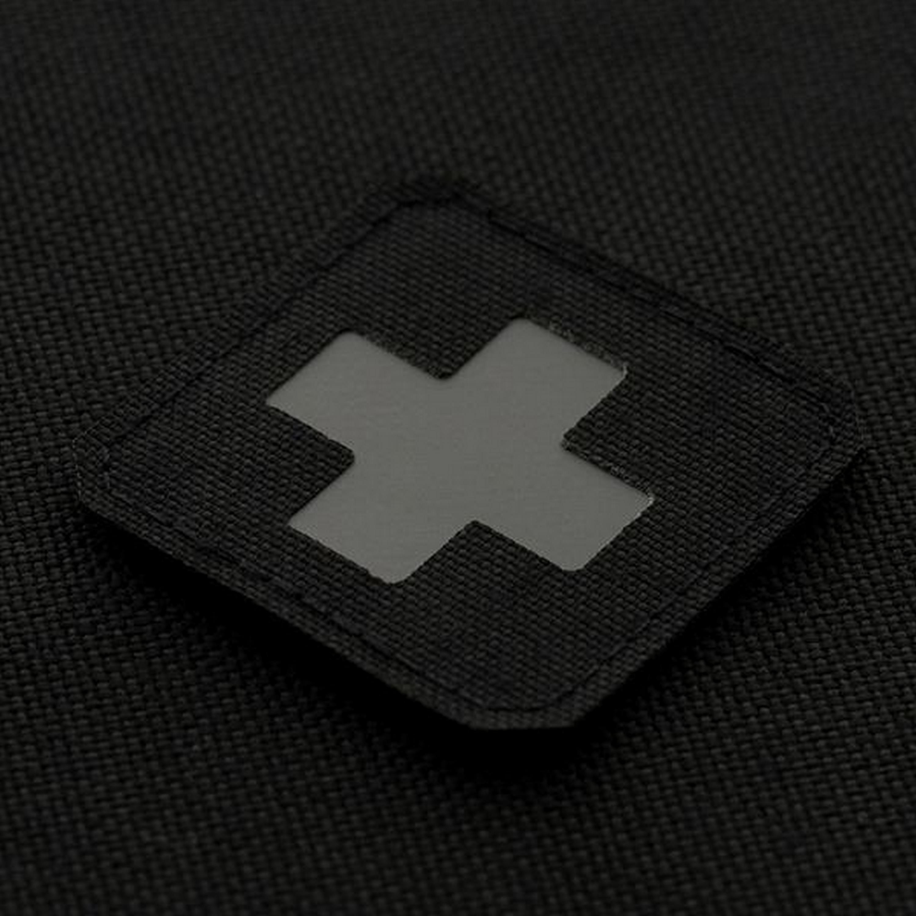 M-TAC® Medic Cross Laser Cut Patch aus Codura | Abmessung: 4,5 x 4,5 cm | Farbe: Black / Gray